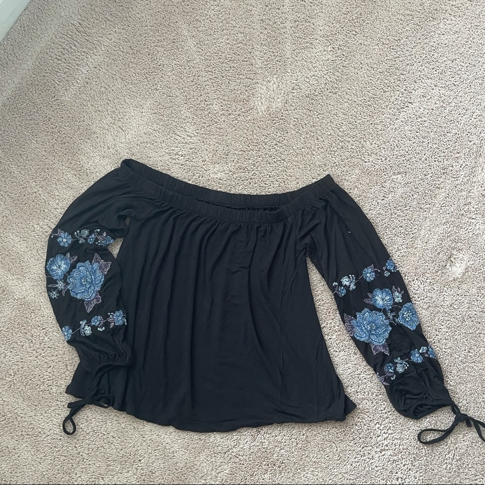 American Eagle Off the Shoulder Top